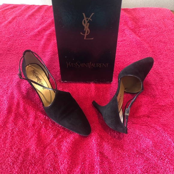 YvesSaintLaurent Suede heels - Picture 5 of 5